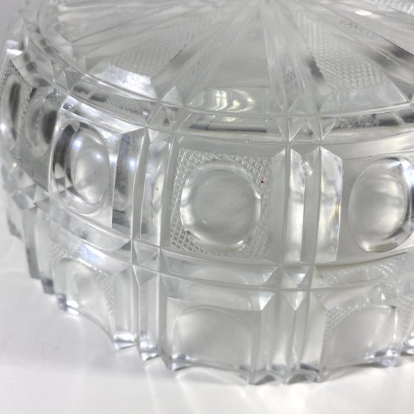 Amazing Cut Crystal large serving bowl - Picture 5 of 7